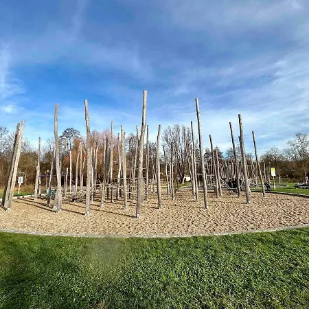 Fire Tv, Mit Arbeitsplatz Im Stadtzentrum Homestay